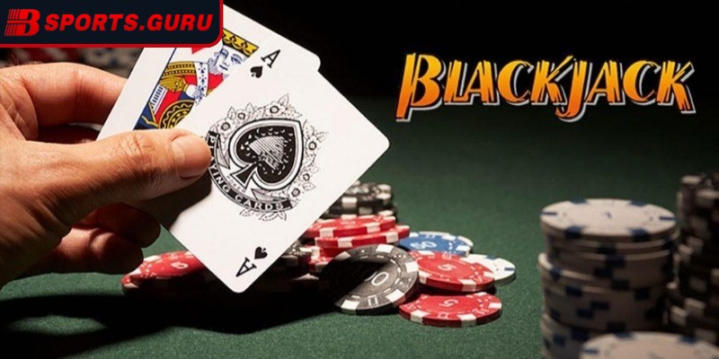 Dealer chỉ lật ngửa một lá, lá còn lại úp xuống